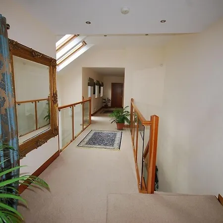 Lodge Serene Luxurious Haven With Sea Views *