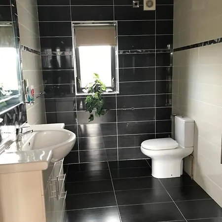 Lodge Serene Luxurious Haven With Sea Views *