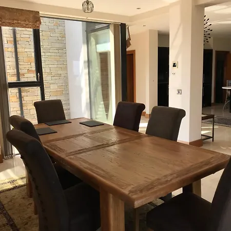 Serene Luxurious Haven With Sea Views Lodge *