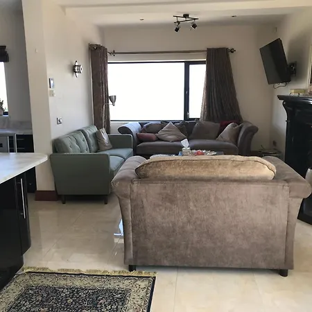 Serene Luxurious Haven With Sea Views