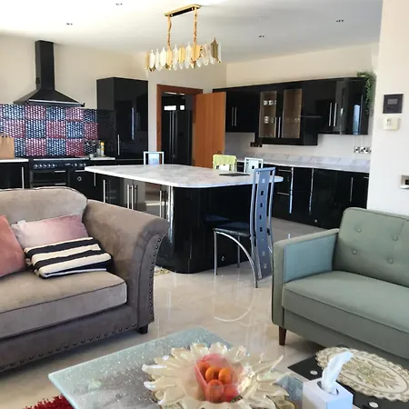 Serene Luxurious Haven With Sea Views Lodge *