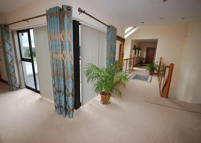 Serene Luxurious Haven With Sea Views Jaktstuga *