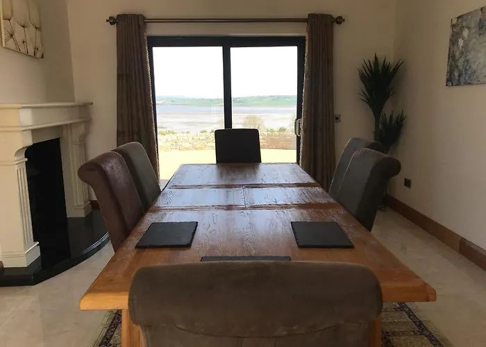 롯지 Serene Luxurious Haven With Sea Views *