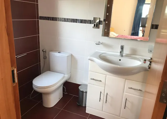 Serene Luxurious Haven With Sea Views