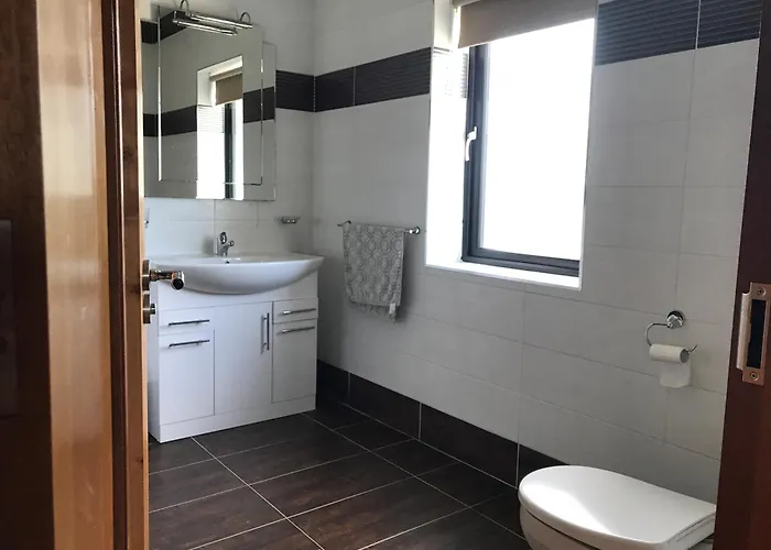 Serene Luxurious Haven With Sea Views Letterkenny