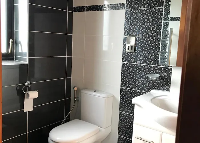 Serene Luxurious Haven With Sea Views Jaktstuga *