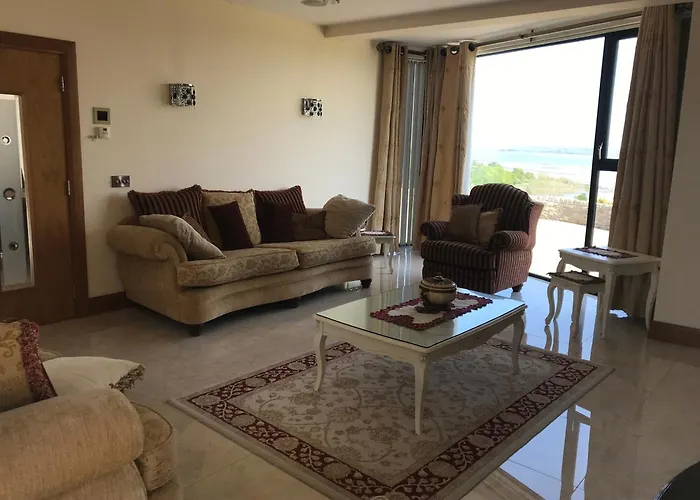 롯지 Serene Luxurious Haven With Sea Views